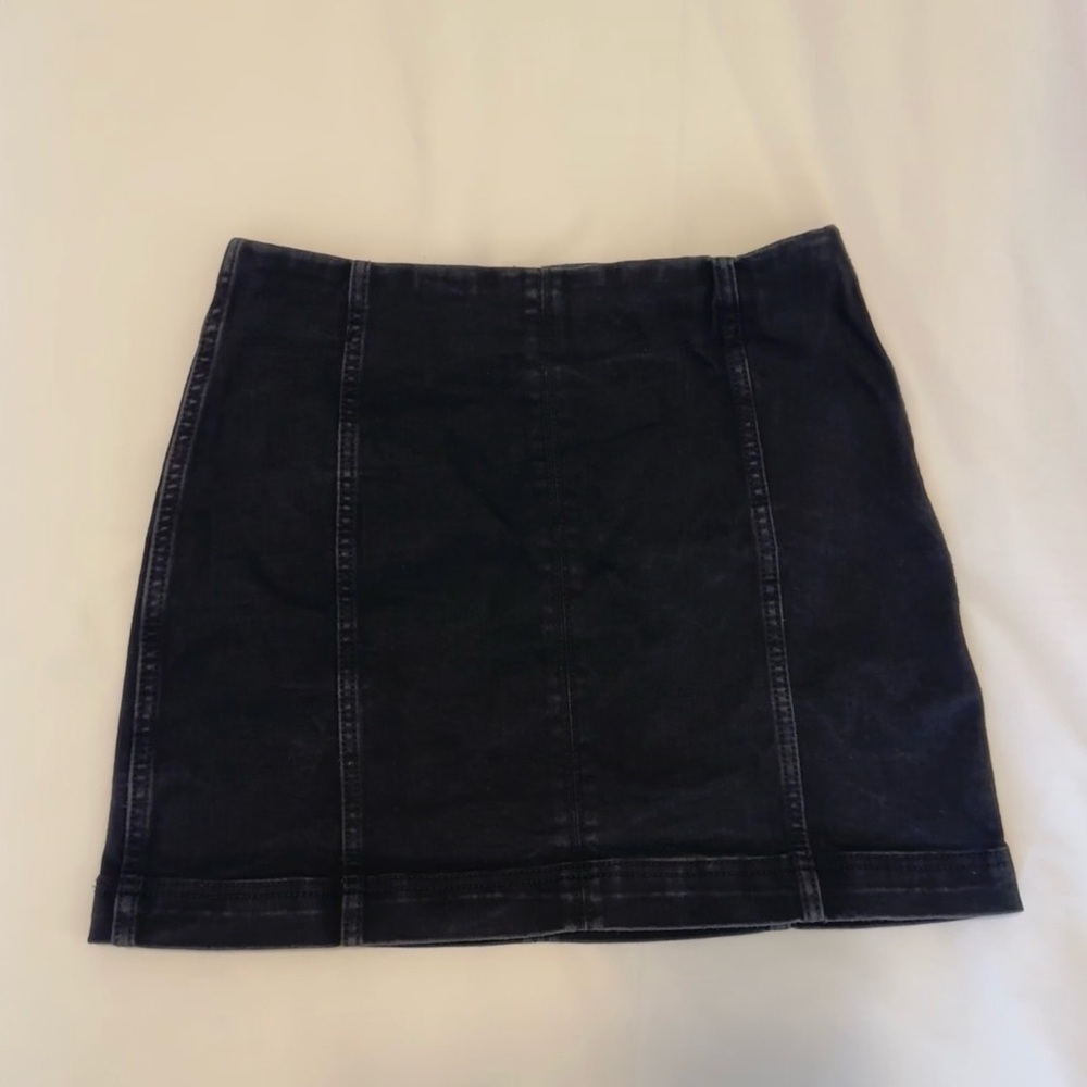 Wild Fable mini black skirt